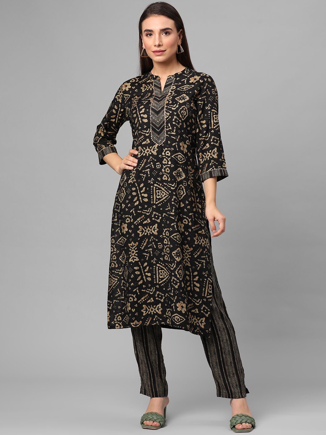 

Shree Abstract Printed Liva Straight Kurta with Trousers, Charcoal