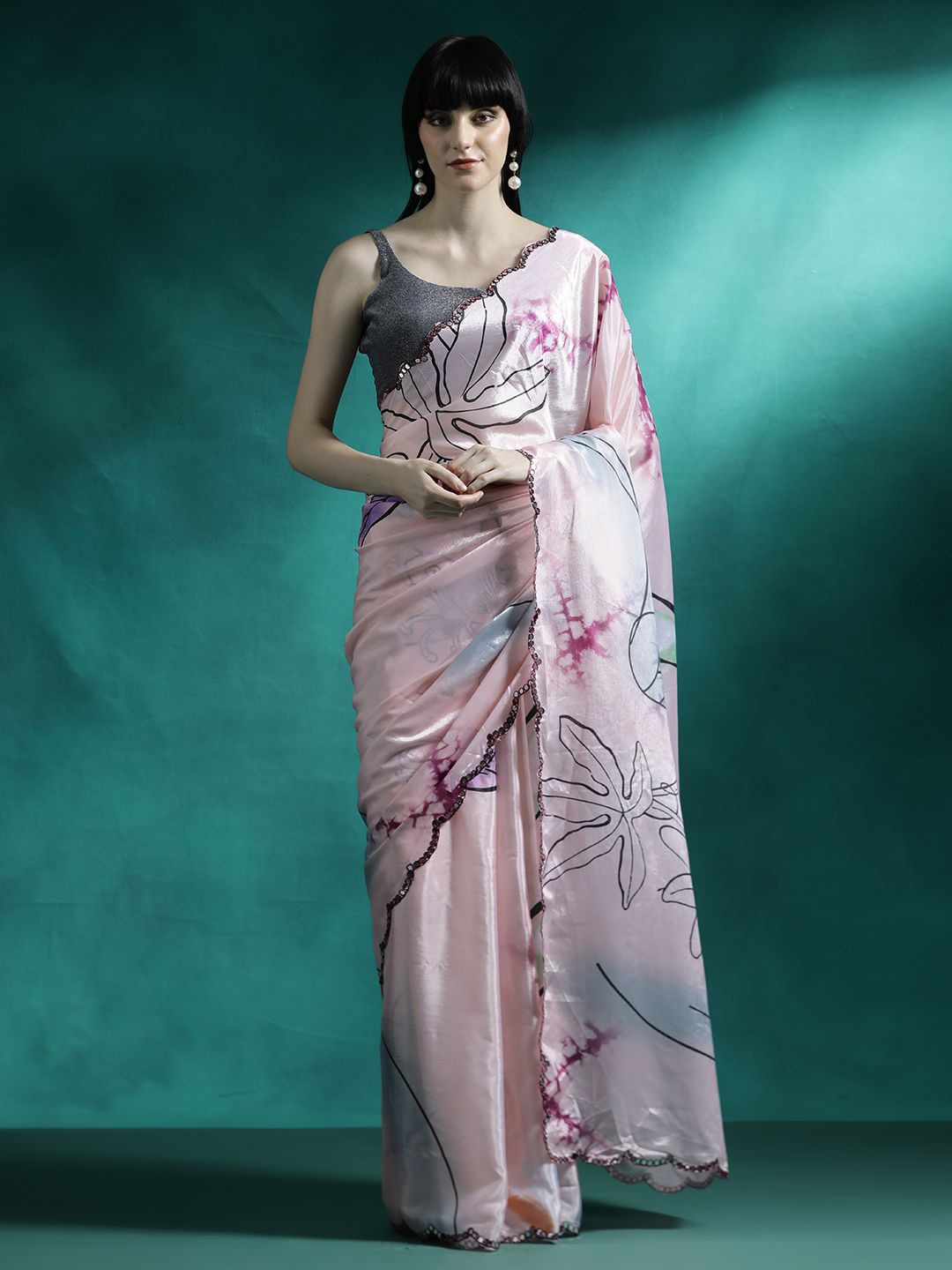 

Sangria Abstract Printed Embroidered Gotta Patti Saree, Pink