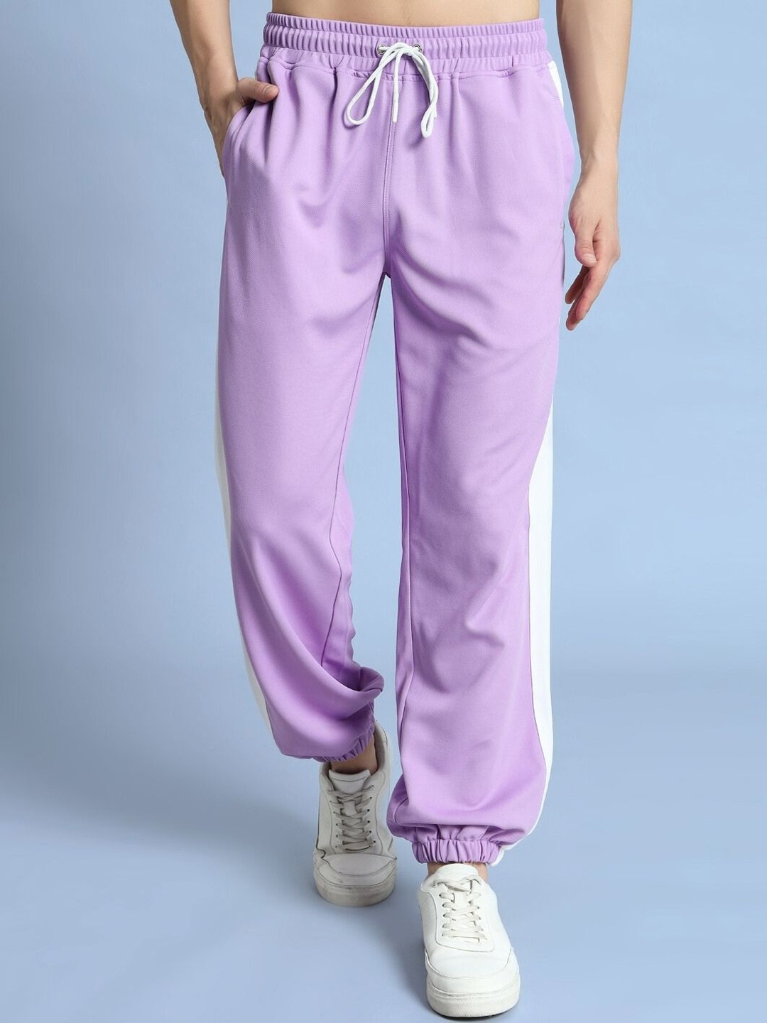 

WEARDUDS Men Relaxed Fit Mid-Rise Joggers, Lavender