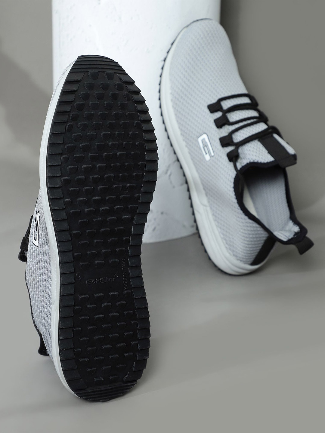 

Goldstar Men Mesh Running Non-Marking Shoes, Grey