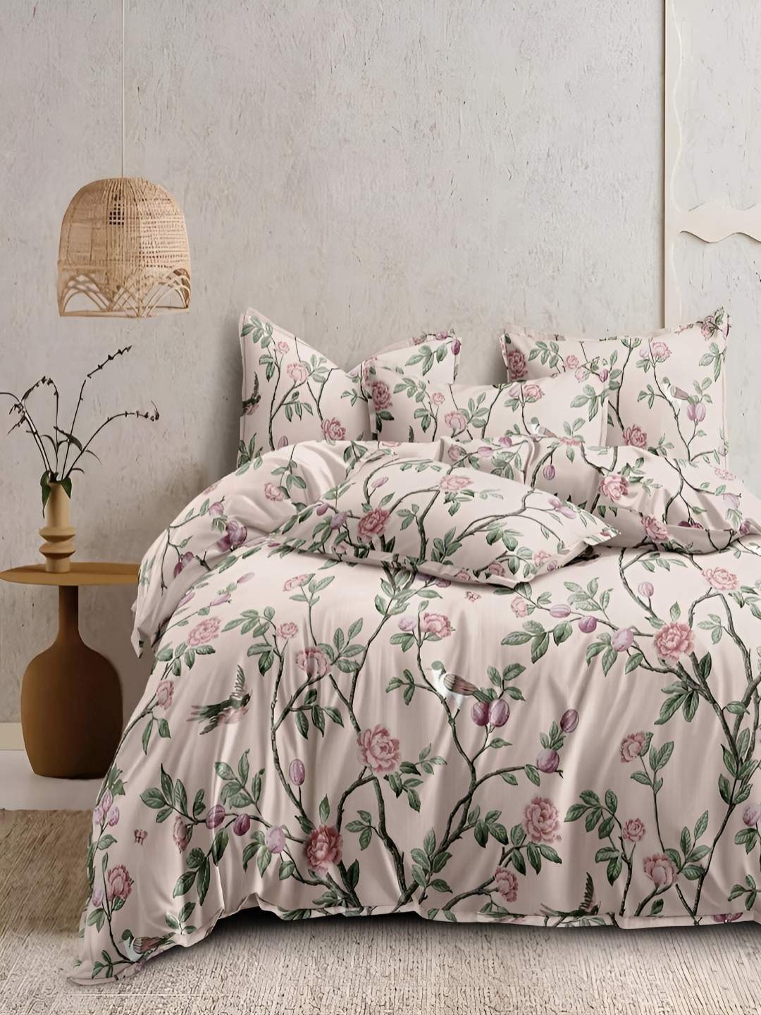 

tundwal's Beige & Green Floral Heavy Winter 350 GSM Pure Cotton Double Bed Comforter