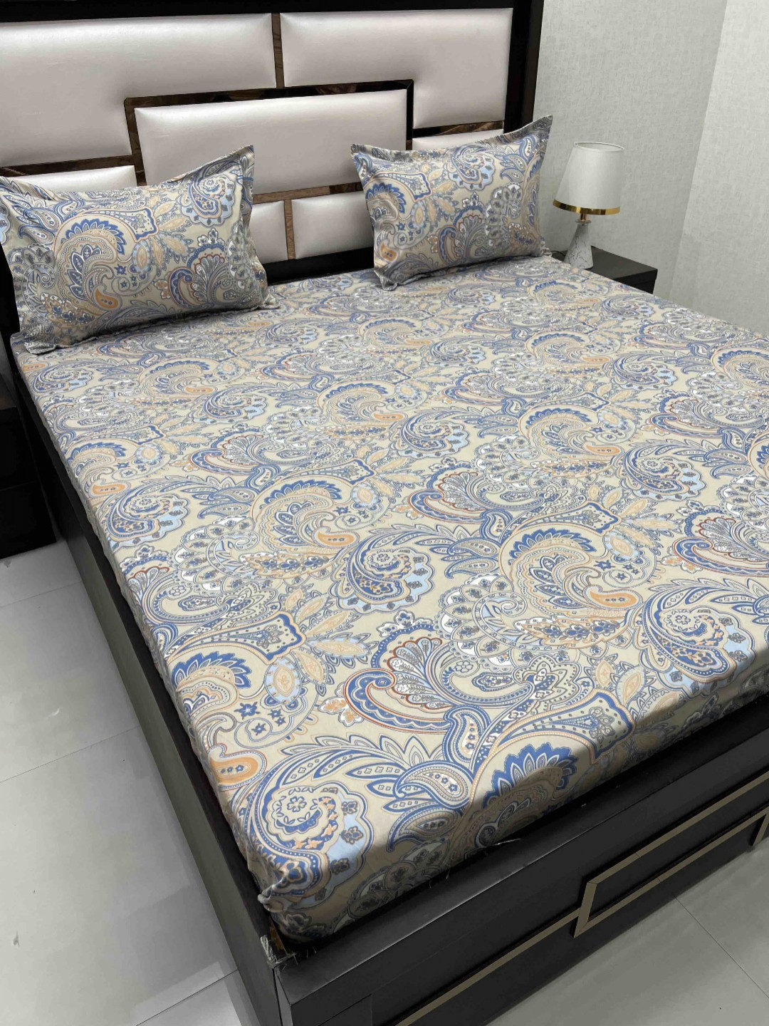 

Pure Decor Brown Printed 260 TC Microfiber Double Queen Bedsheet & 2 Pillow Covers