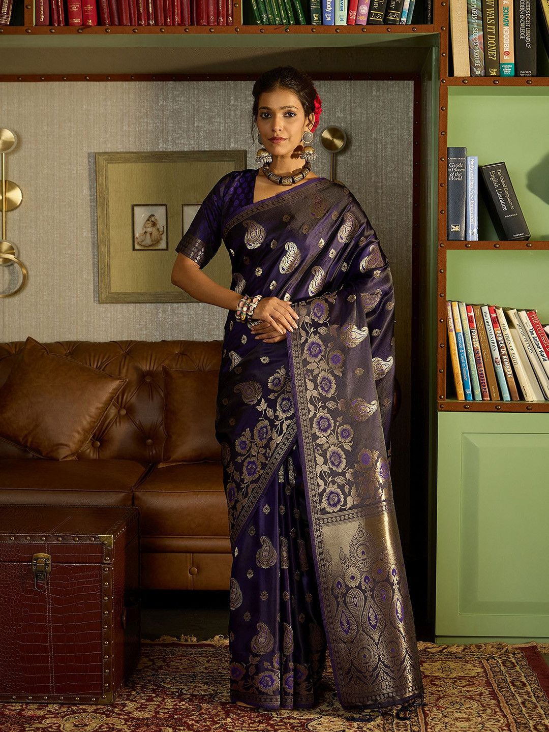 

Sangria Woven Design Zari Banarasi Saree, Purple