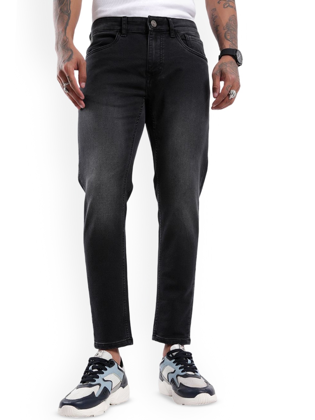 

WROGN Men Cotton Skinny Fit Light Fade Jeans, Black