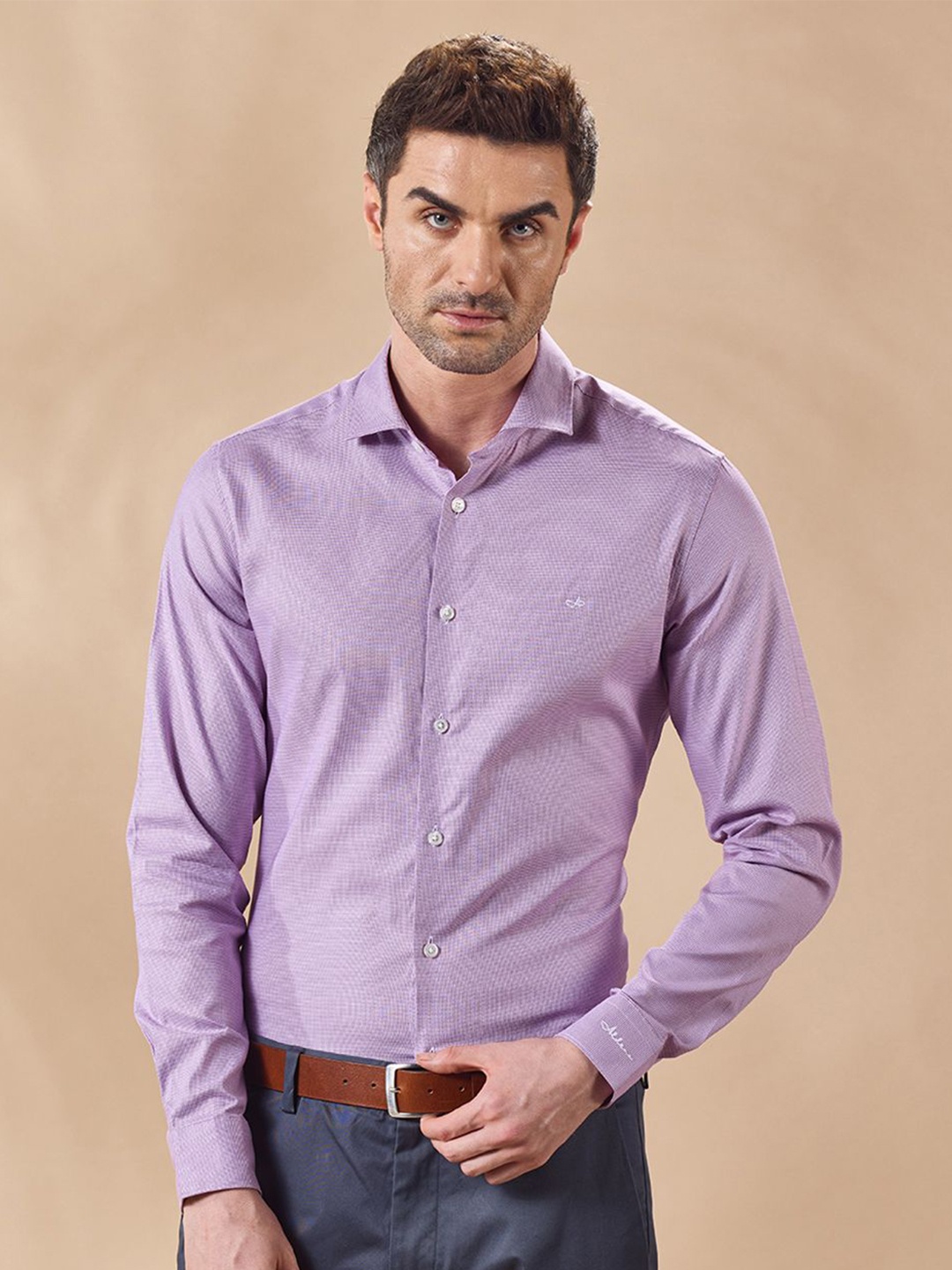 

Aldeno Men India Spread Collar Textured Cotton Slim Fit Casual Shirt, Lavender