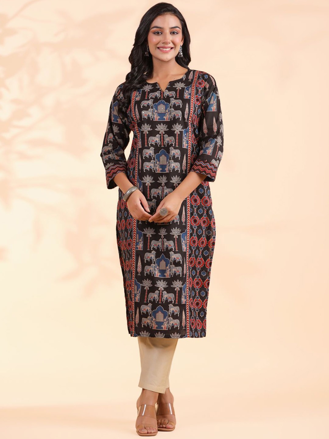 

Vbuyz Ethnic Motifs Printed Sequinned Cotton Straight Kurta, Black