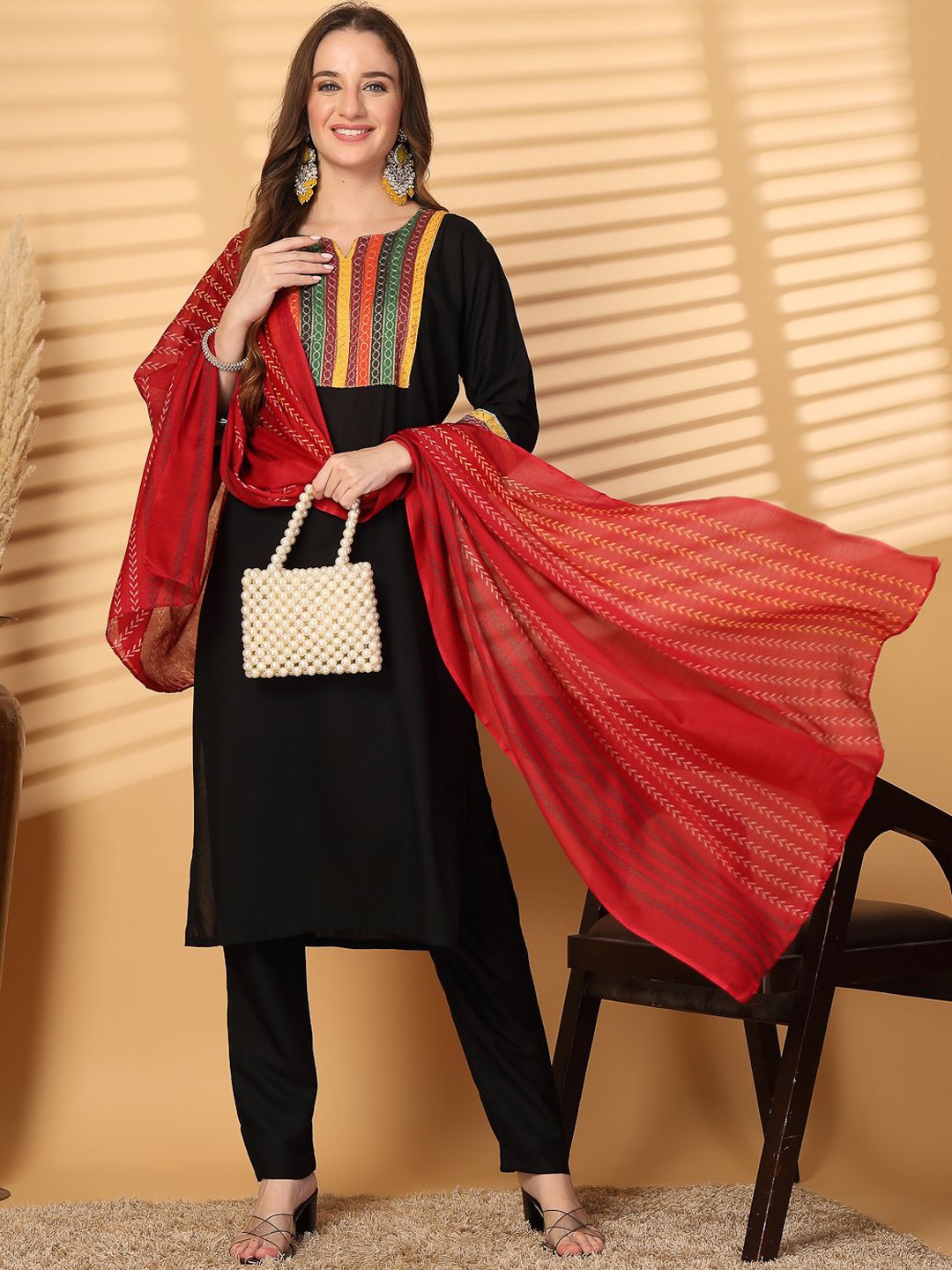 

Piludi Women Embroidered Regular Kurta with Trousers & With Dupatta, Black