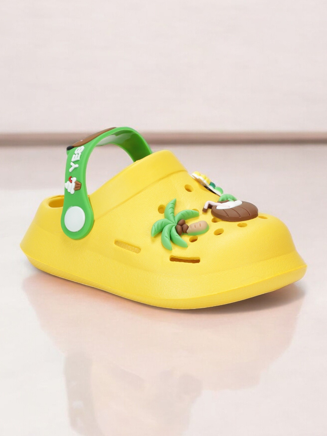 

Lil Lollipop Unisex Kids Clogs Sandals, Yellow
