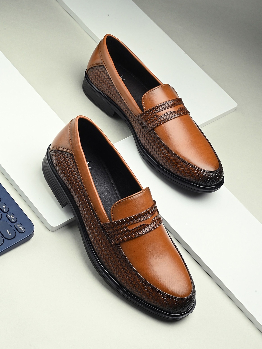

House of Pataudi Men Textured Round Toe Formal Loafers, Tan