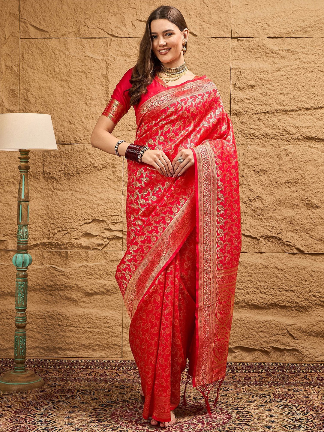 

Sangria Ethnic Motifs Woven Design Banarasi Saree With Unstitched Blouse, Red