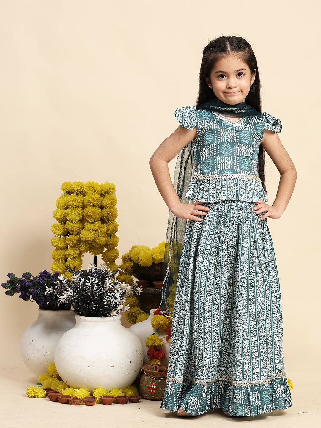 

Cutiekins Girls Printed Ready to Wear Lehenga & Blouse With Dupatta, Sea green