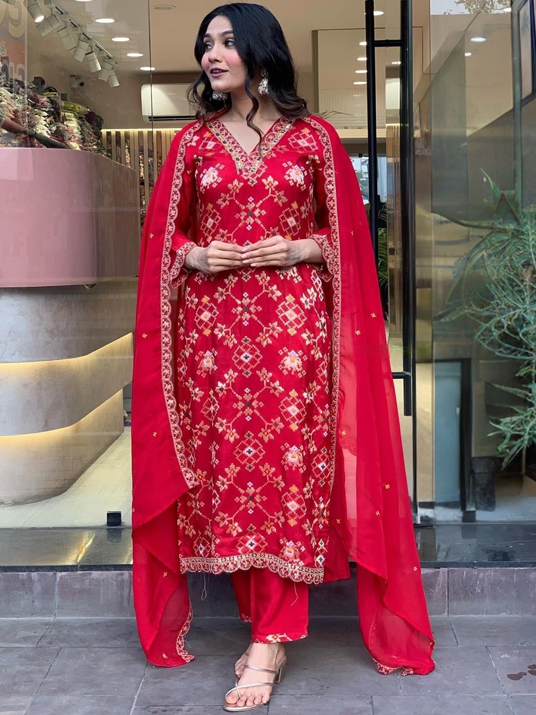 

KALINI Floral Woven Design Kurta & Trousers & Dupatta, Red