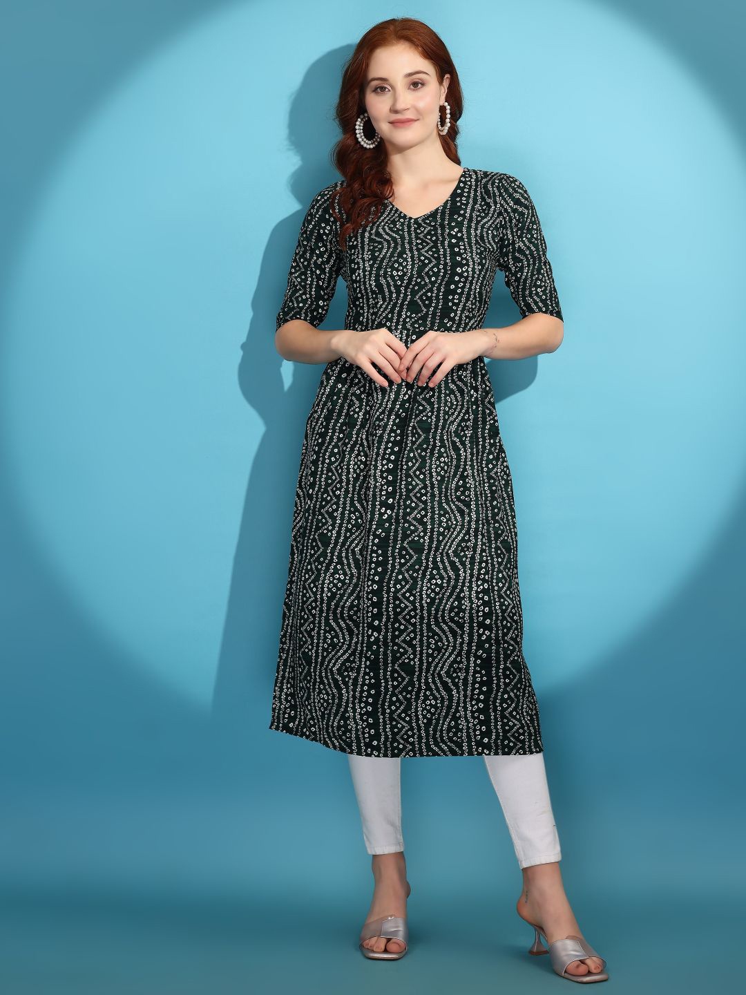 

Fashion2wear Bandhani Printed A-Line Kurta, Green