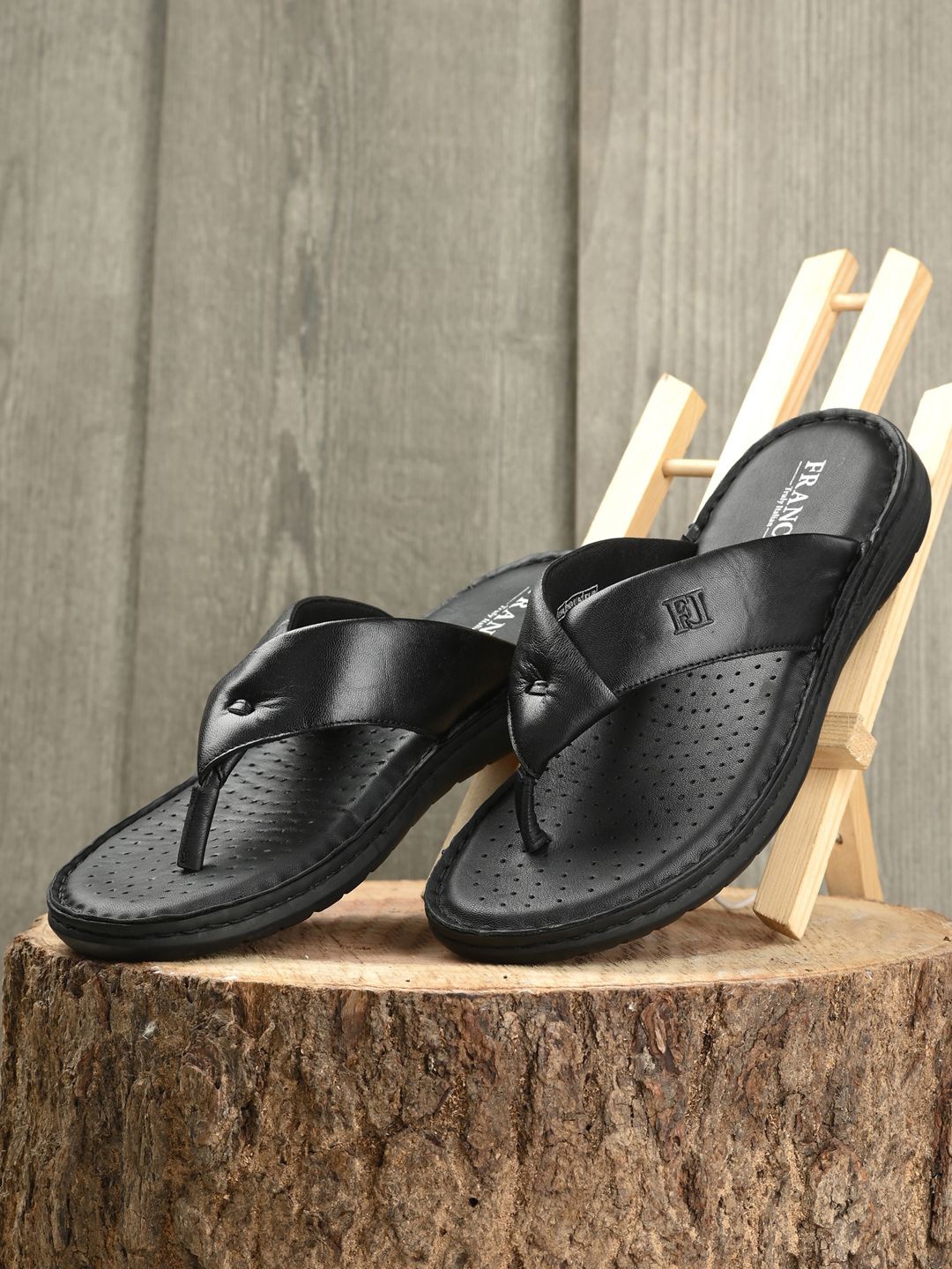 

Franco Leone Men Solid Thong Flip-Flops, Black