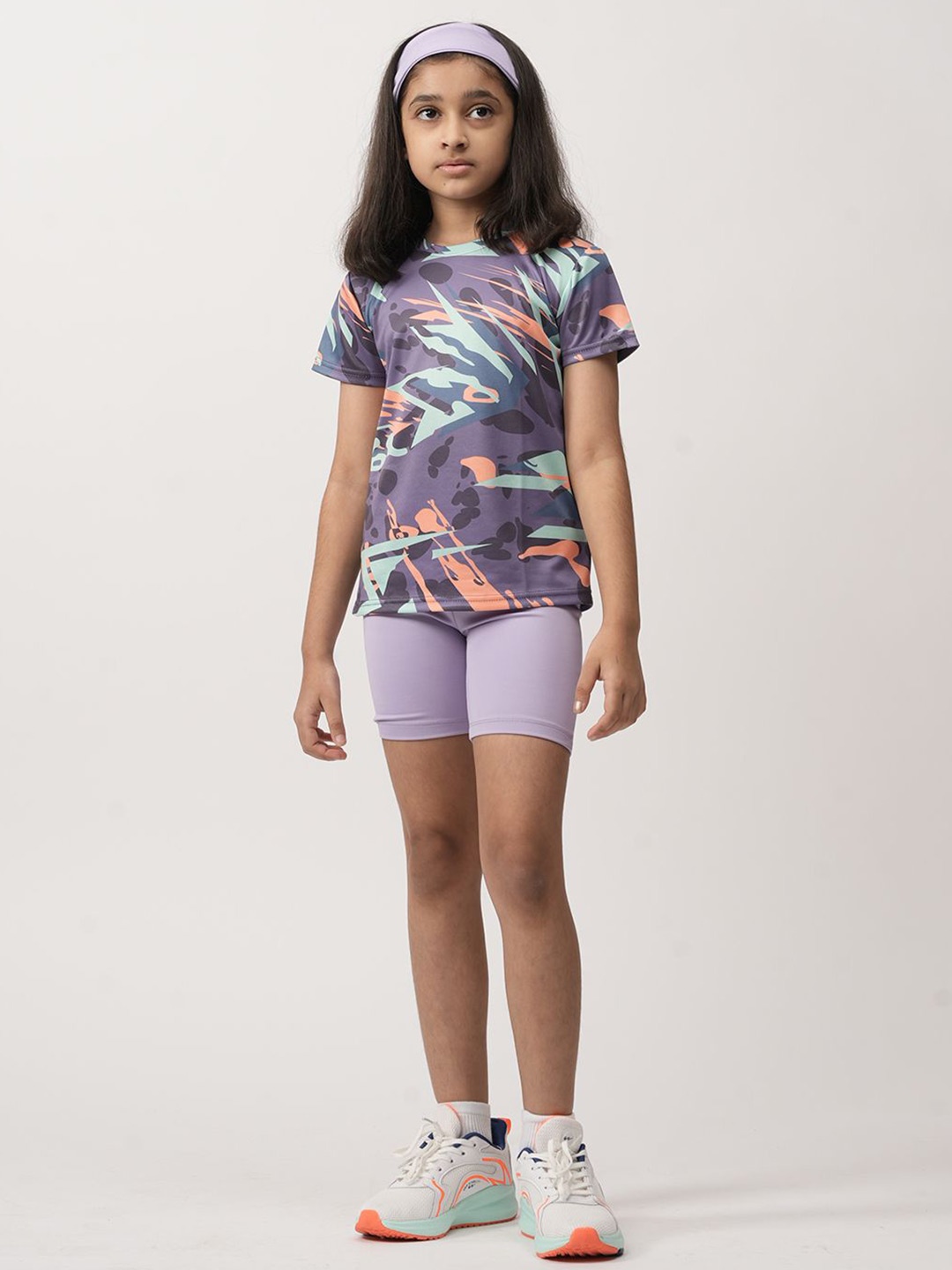 

UMILDO Girls Printed Round Neck Short Sleeves T-shirt With Shorts, Lavender