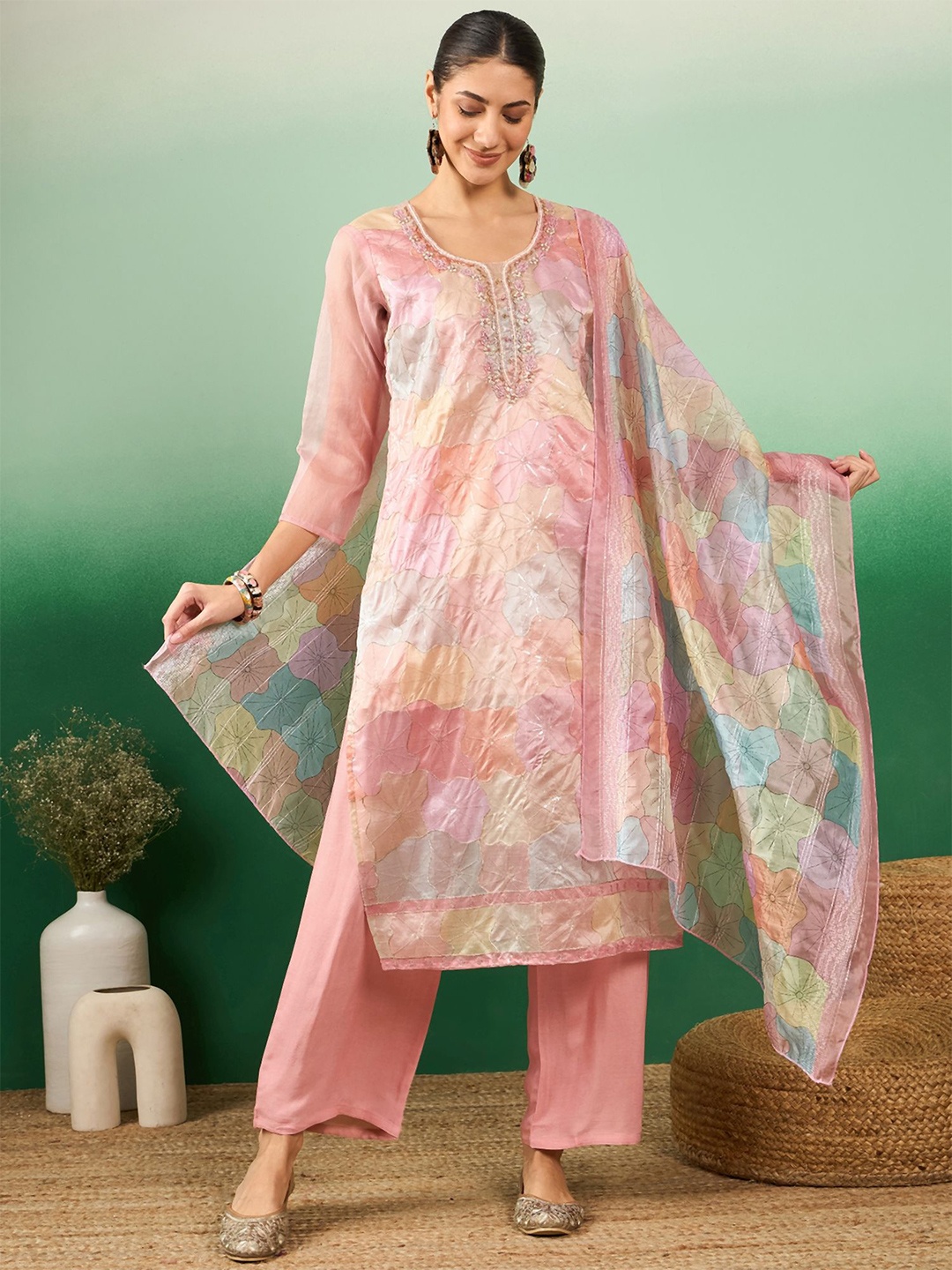 

MANVAA Women Floral Printed Heavy Organza Kurta With Bottom & Dupatta Set, Peach