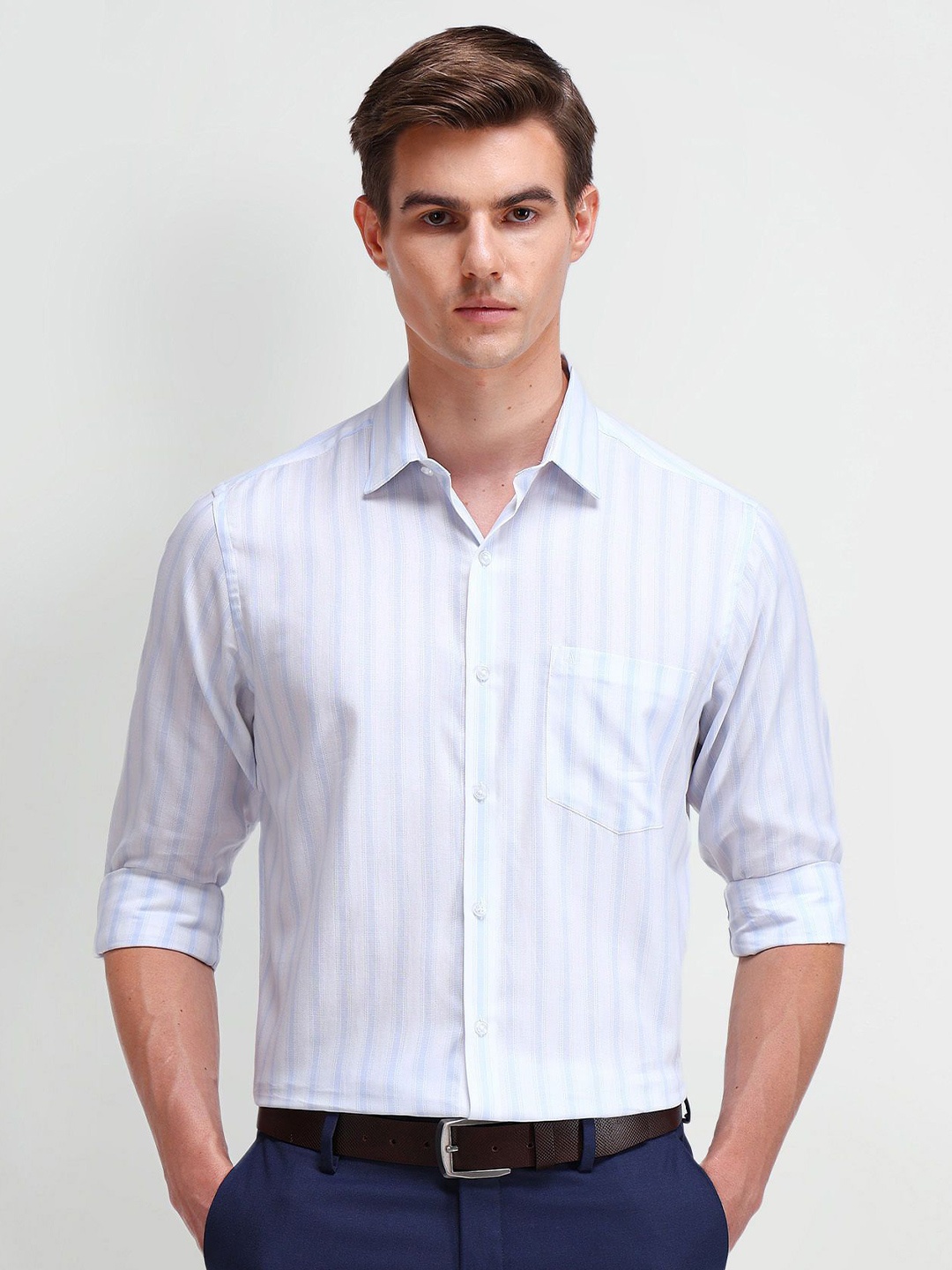 

Arrow Men Classic Spread Collar Solid Cotton Casual Shirt, Blue