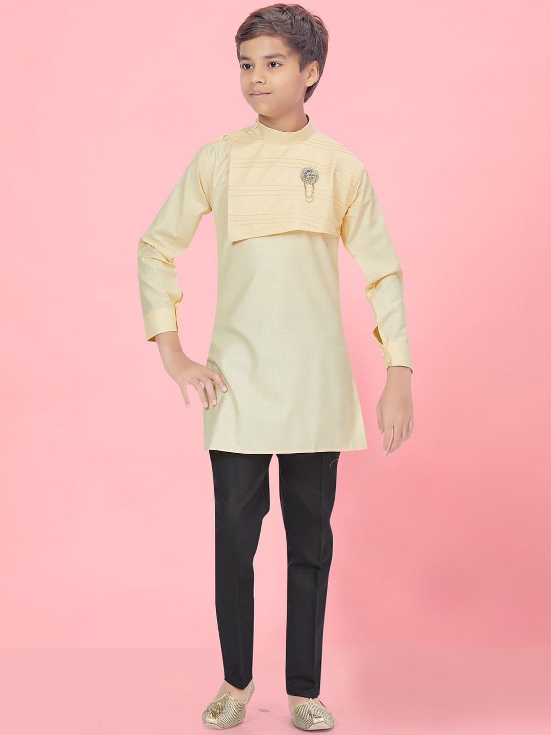 

BAESD Boys Mandarin Collar Pure Cotton Straight Kurta with Pyjama, Cream