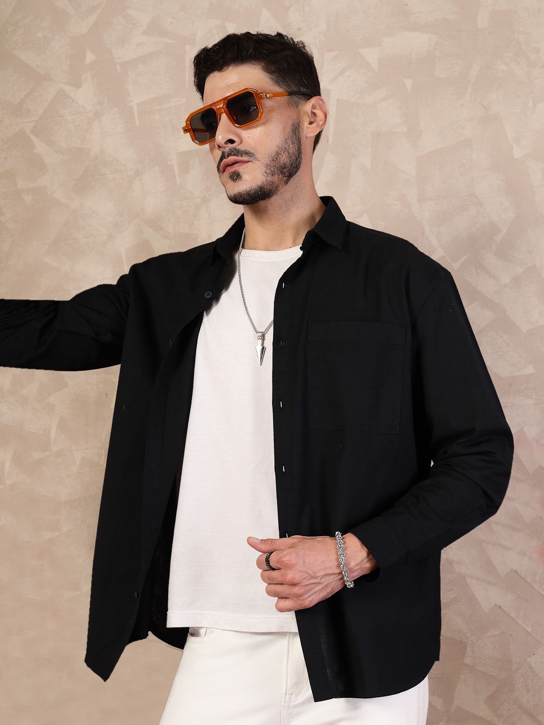 

The Roadster Lifestyle Co. Men Relaxed Spread Collar Solid Cotton Casual Shirt, Black