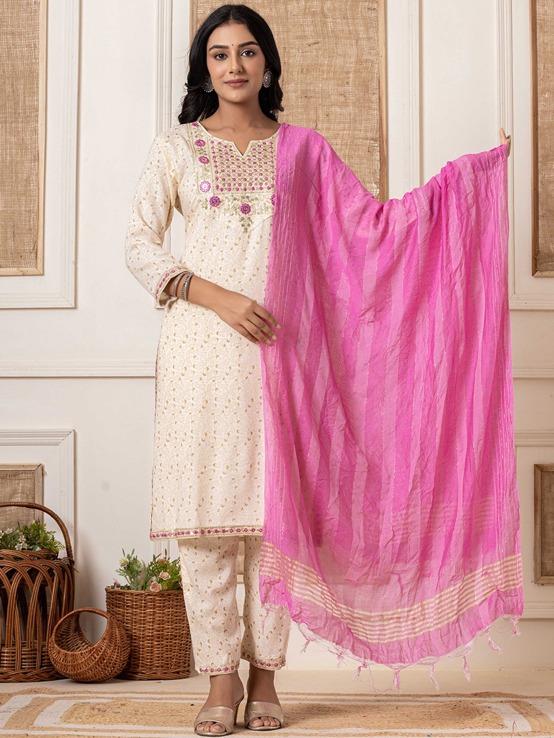 

Shedika Floral Printed Mirror Work Straight Kurta, Off white