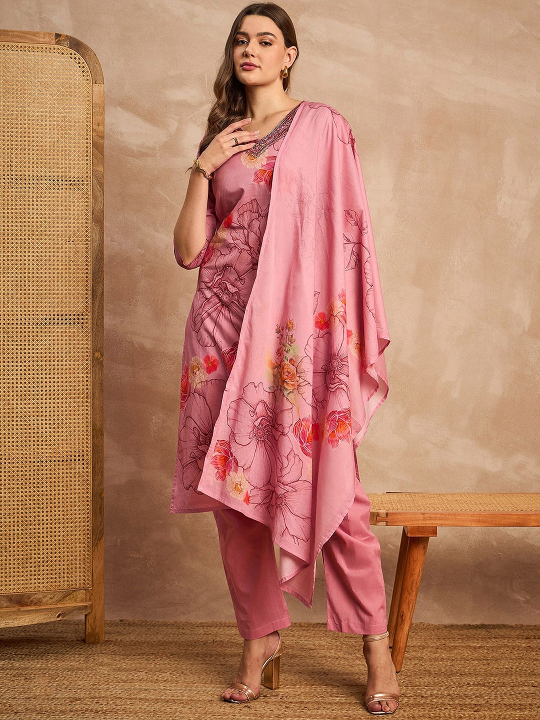 

all about you Peach-Coloured Printed Pure Cotton Straight Kurta with Trousers & Dupatta