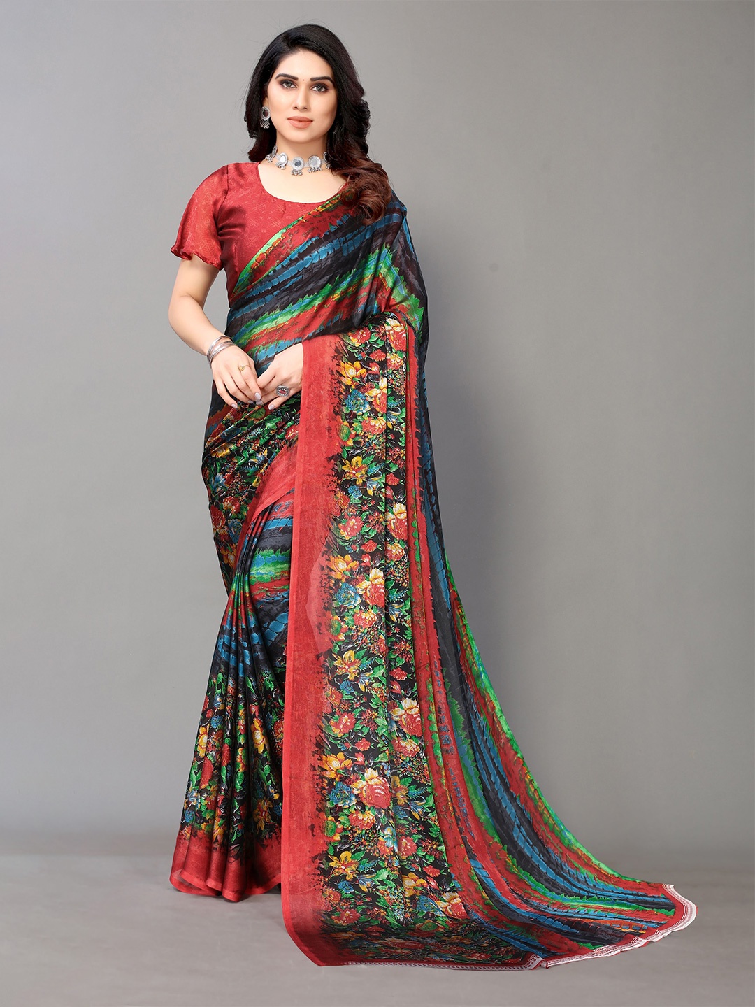 

VIRICA Abstract Printed Saree With Blouse Piece, Red