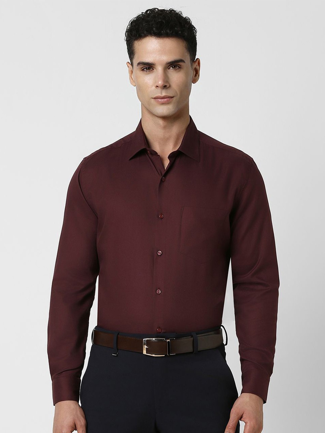 

Van Heusen Men Spread Collar Solid Cotton Formal Shirt, Maroon