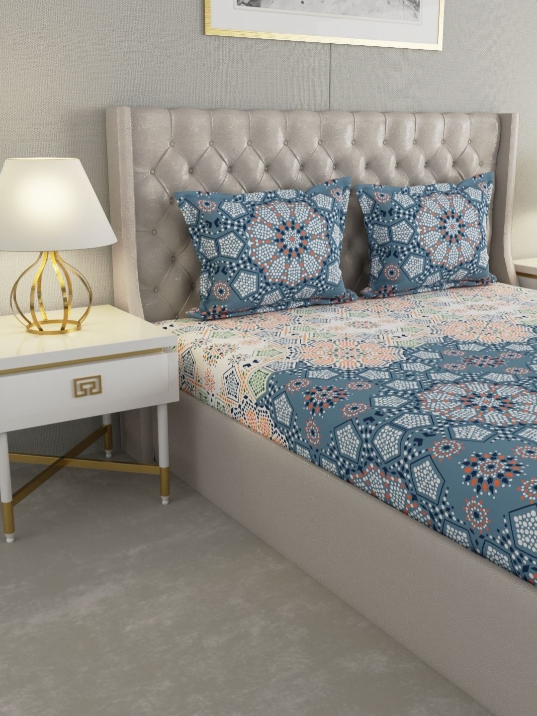 

Raymond Home Shubham Blue Floral Printed 120 TC Cotton King Bedsheet & 2 Pillow Covers