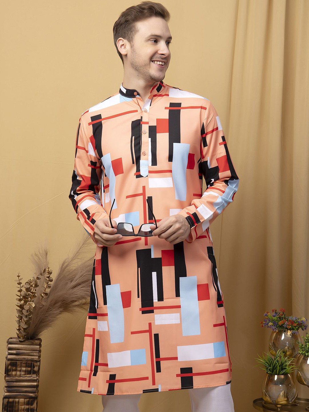 

Hangup Geometric Printed Mandarin Collar Straight Kurta, Orange