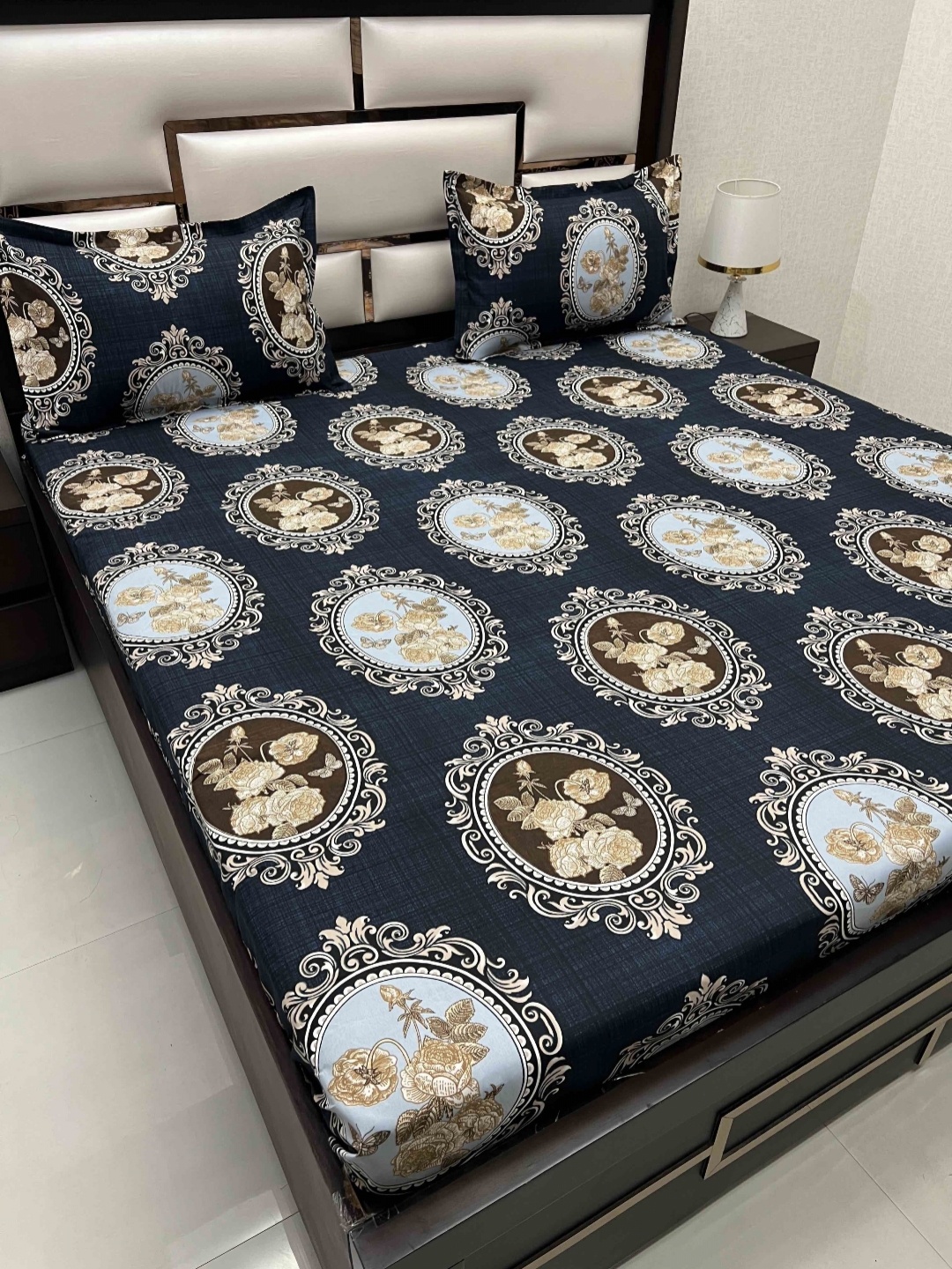 

Pure Decor Amulya Blue Printed 350 TC Microfiber Double Queen Bedsheet Set