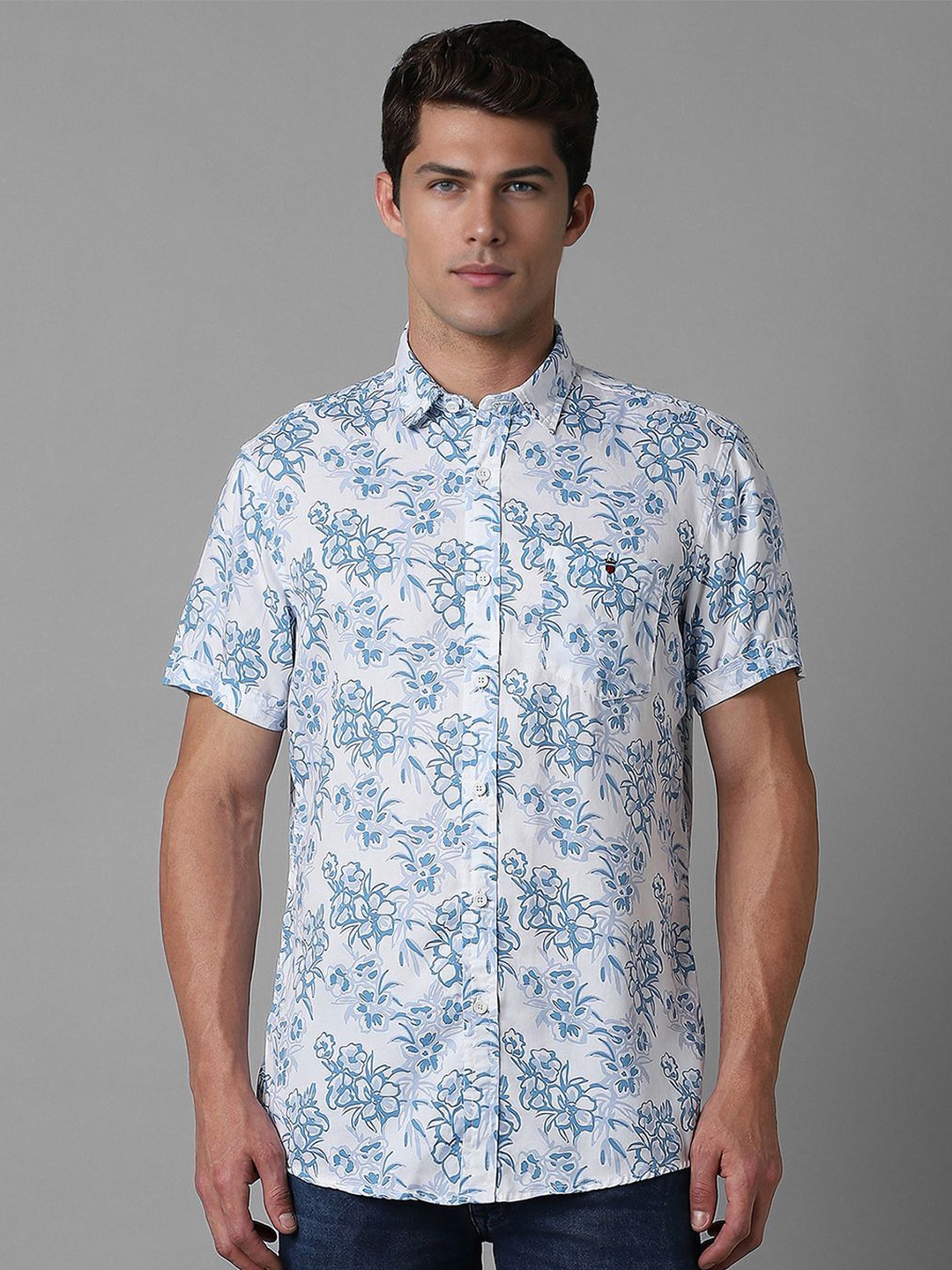 

Louis Philippe Jeans Men Slim Fit Floral Printed Casual Shirt, White