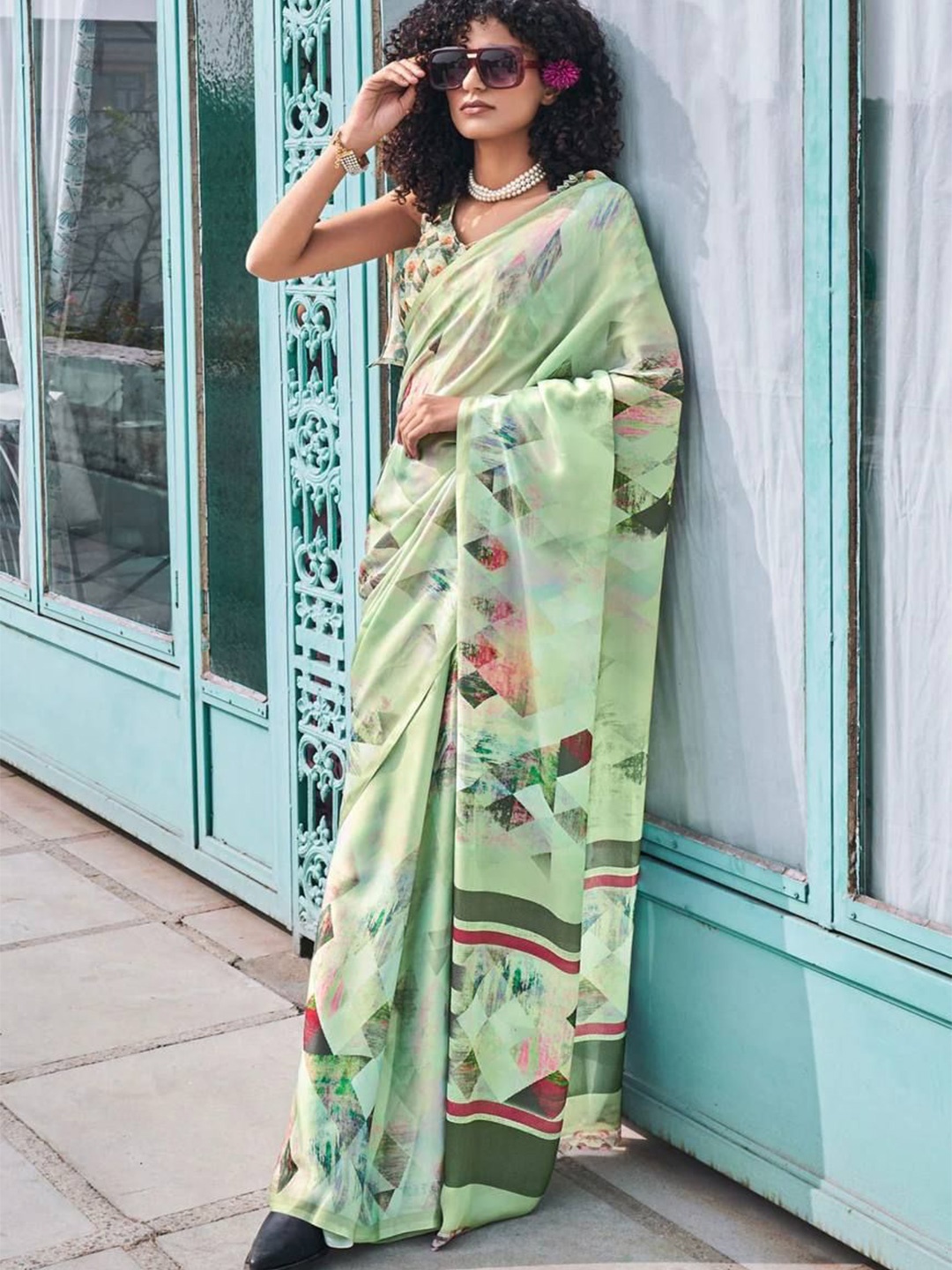 

Anaita Ethnic Motifs Printed Saree, Green