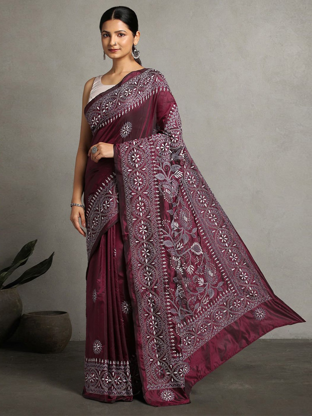 

ArtEastri Ethnic Motifs Kantha Work Art Silk Saree, Maroon