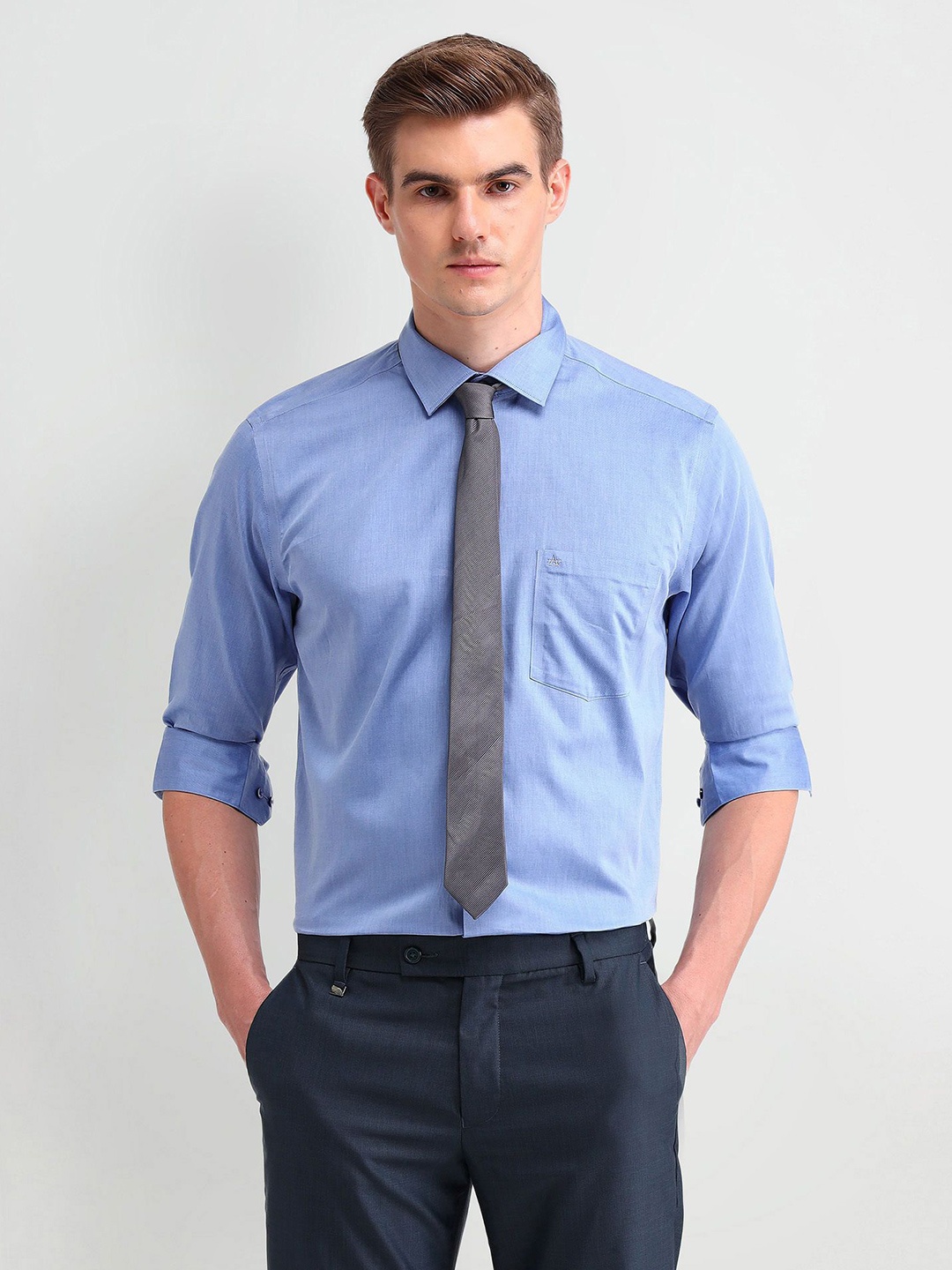 

Arrow Men Classic Spread Collar Solid Cotton Formal Shirt, Blue