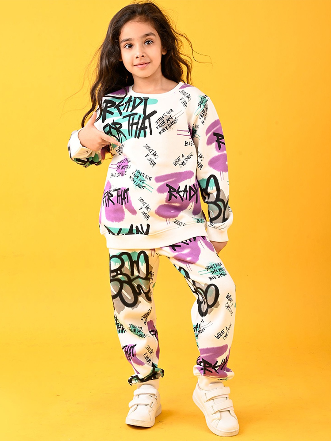 

Anthrilo Girls Printed Fleece Sweatshirt With Joggers, White