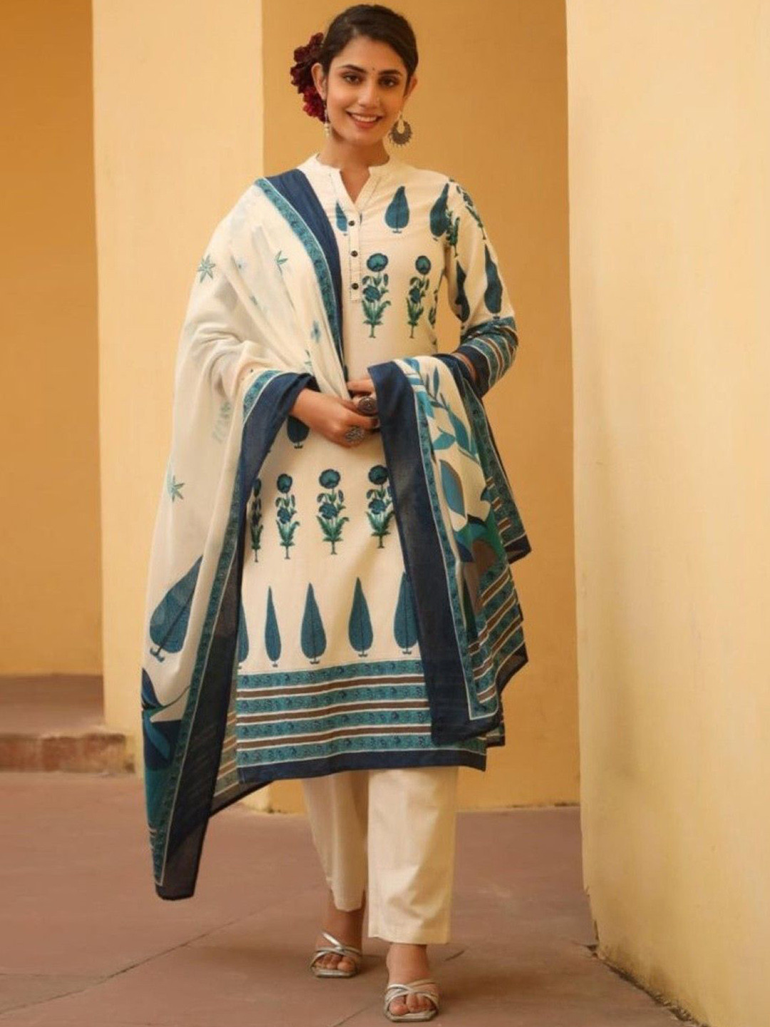 

AUTUMN LANE Floral Printed Regular Pure Cotton Straight Kurta with Salwar & Dupatta, Blue