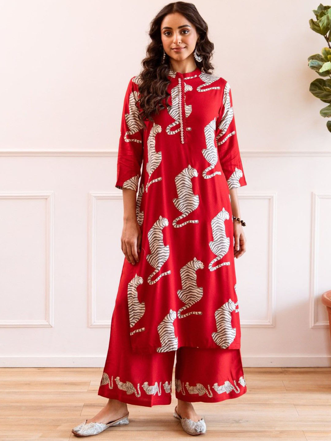 

AUTUMN LANE Ethnic Motifs Printed Band Collar Pure Cotton Straight Kurta With Palazzo, Red