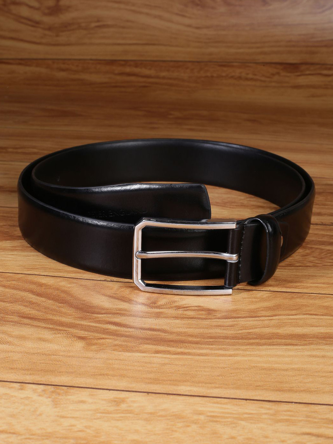 

Peter England Men Solid Leather Formal Belt, Black