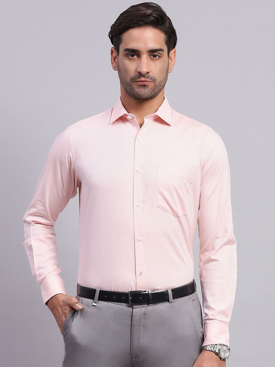 

Monte Carlo Men Spread Collar Textured Cotton Casual Shirt, Pink