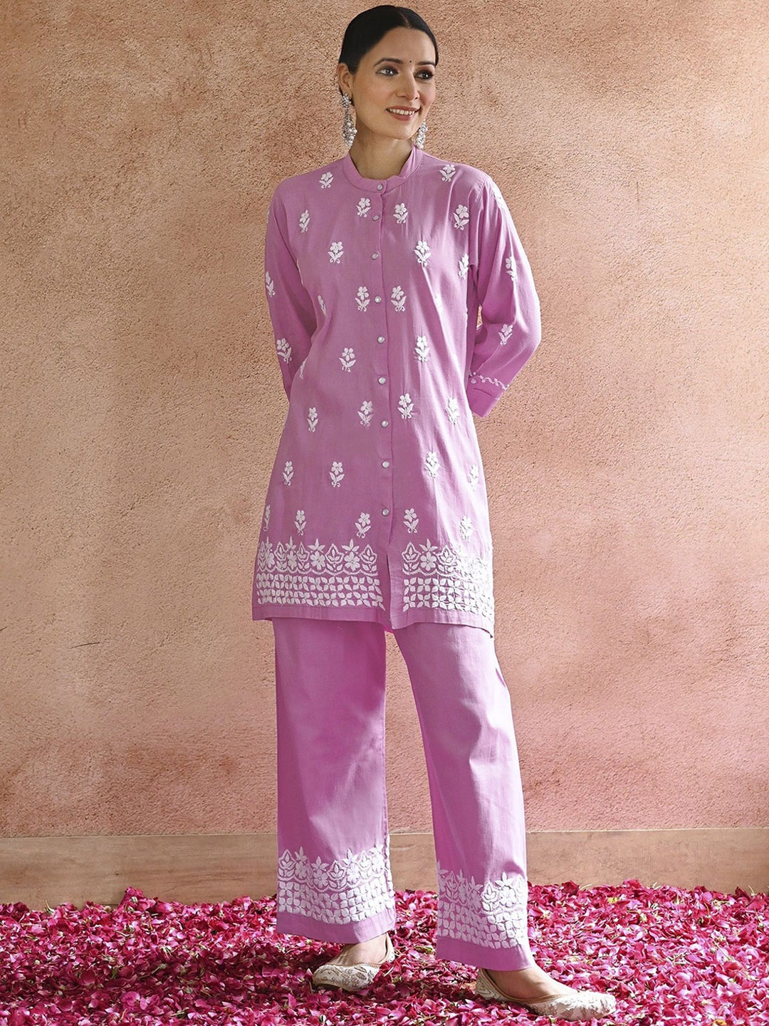 

JULEE Ethnic Motifs Embroidered Band Collar A-Line Kurta with Palazzo, Pink