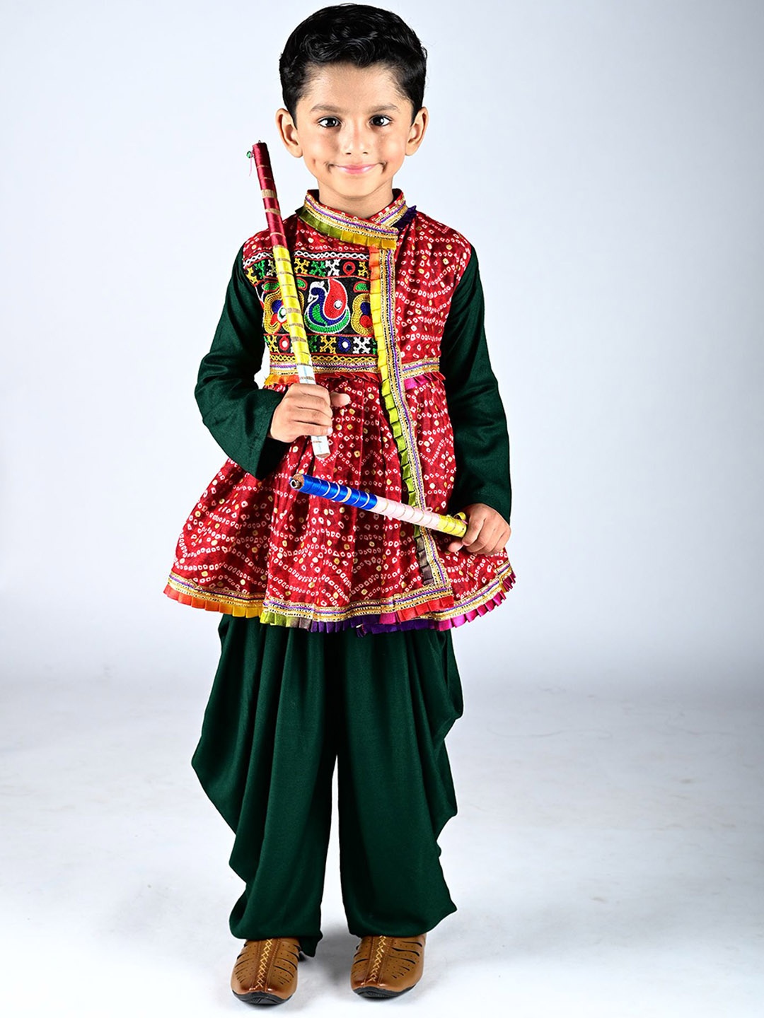 

AGLARE Boys Bandhani Printed Mirror Work Kurta with Dhoti Pants, Red