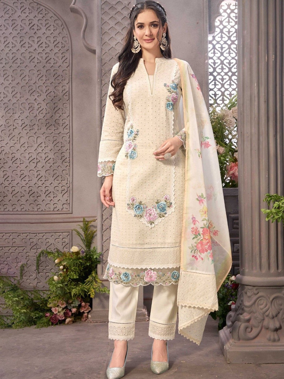 

AUTUMN LANE Floral Embroidered Pure Cotton Straight Kurta With Trouser & Dupatta, Off white