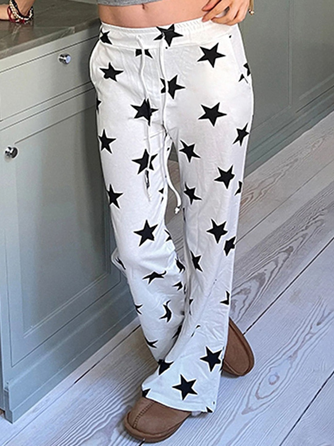 

LULU & SKY Women Printed Straight Fit High-Rise Trousers, White