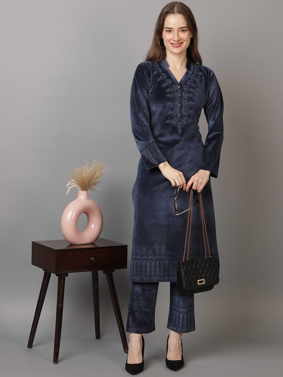 

TWENTY ME Beads and Stones Velvet Straight Kurta with Palazzos, Blue