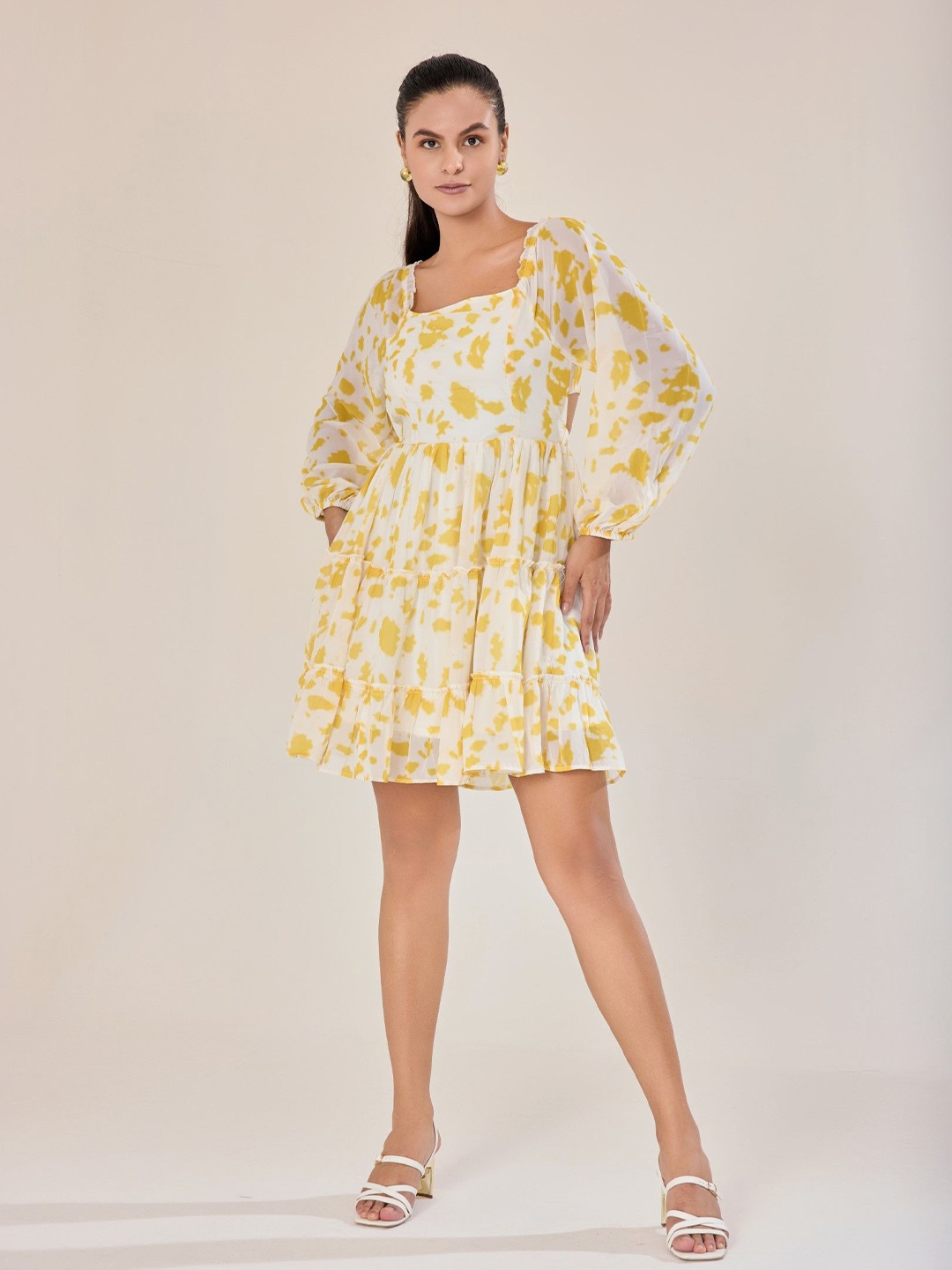 

Urban Sundari Women Floral Printed Flared Sleeve Fit & Flare Mini Dress, Yellow