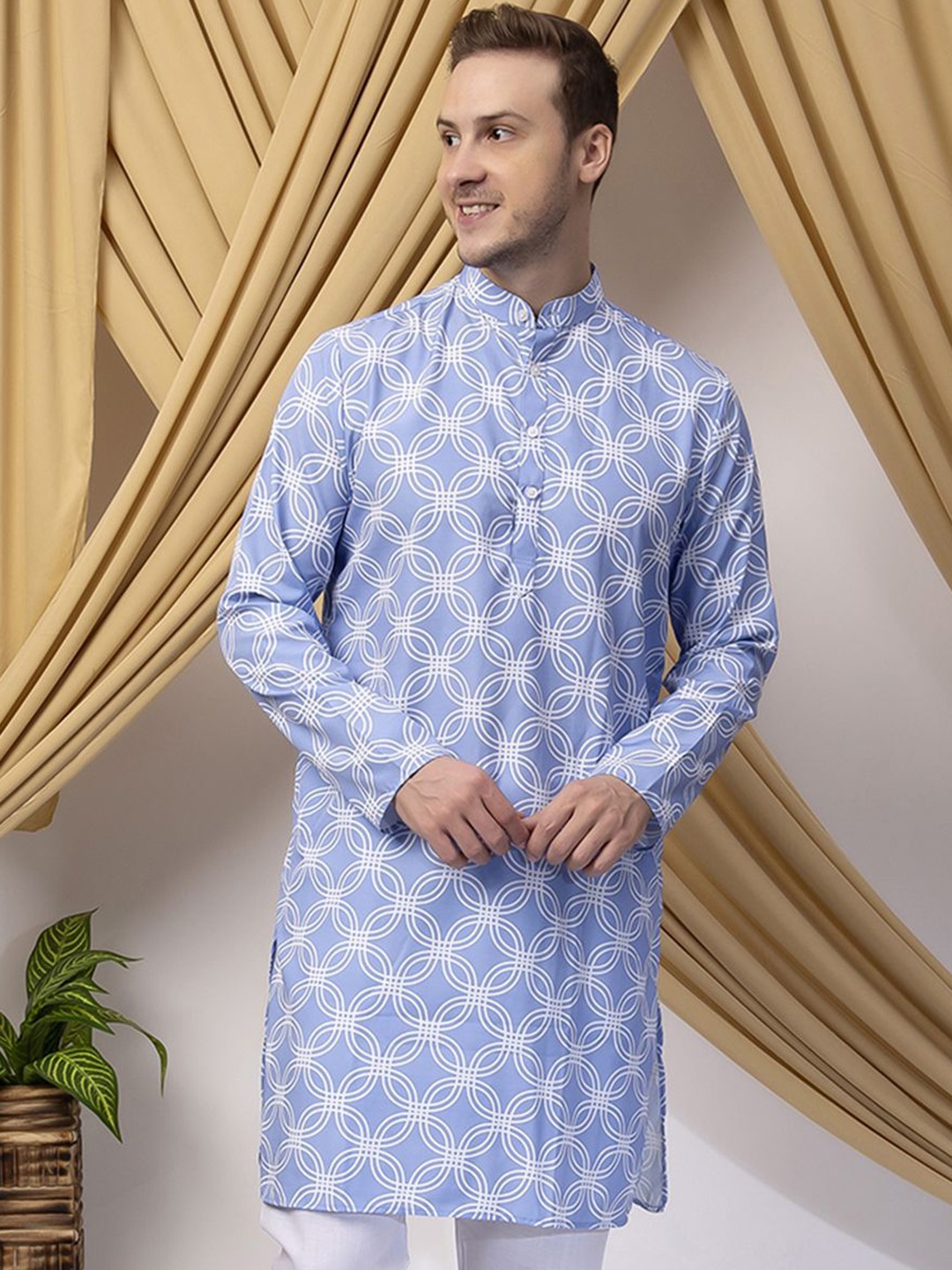 

Hangup Geometric Printed Mandarin Collar Straight Kurta, Blue