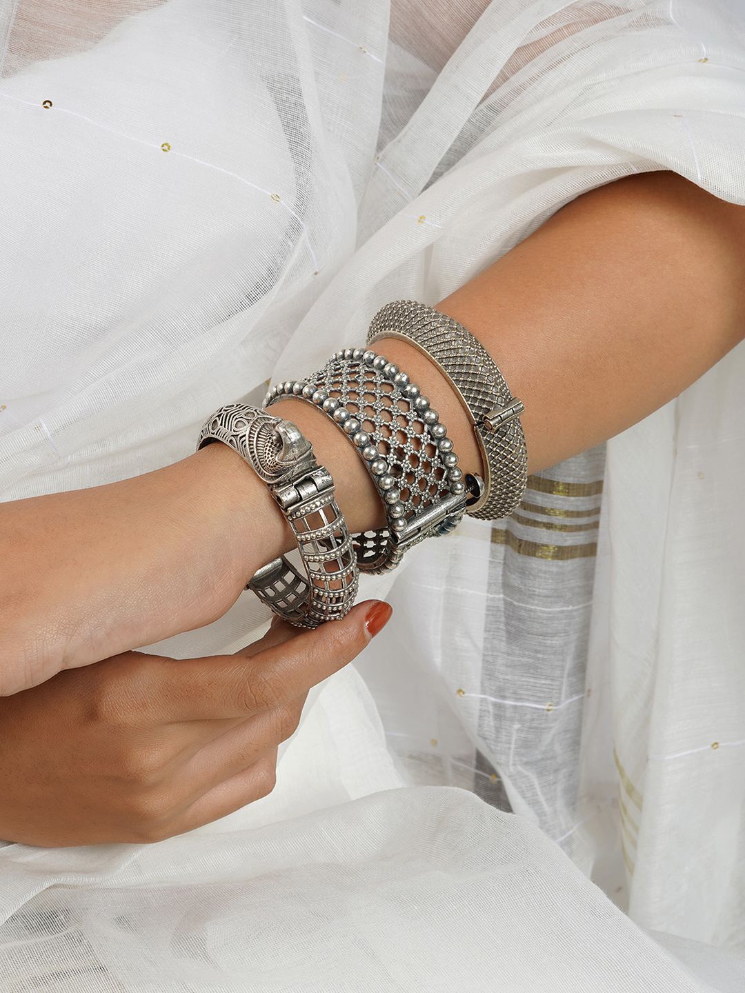 

TEEJH Set Of 3 Dhrashti Stacked Cuff Bracelet, Silver