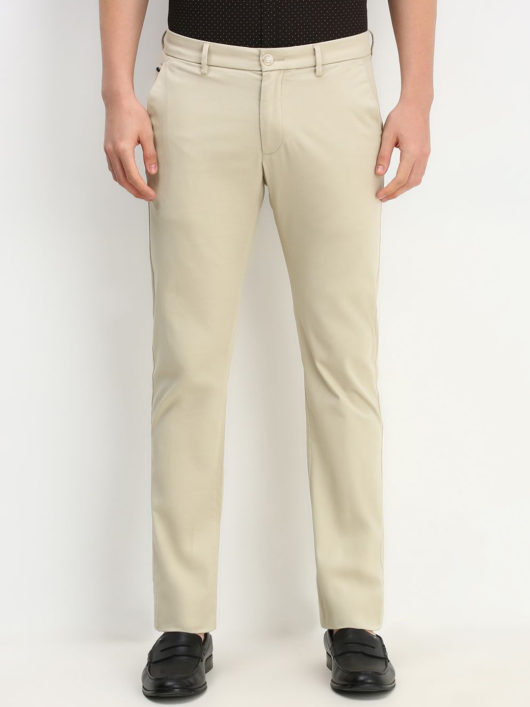 

Allen Solly Men Solid Mid-Rise Regular Fit Trousers, Cream