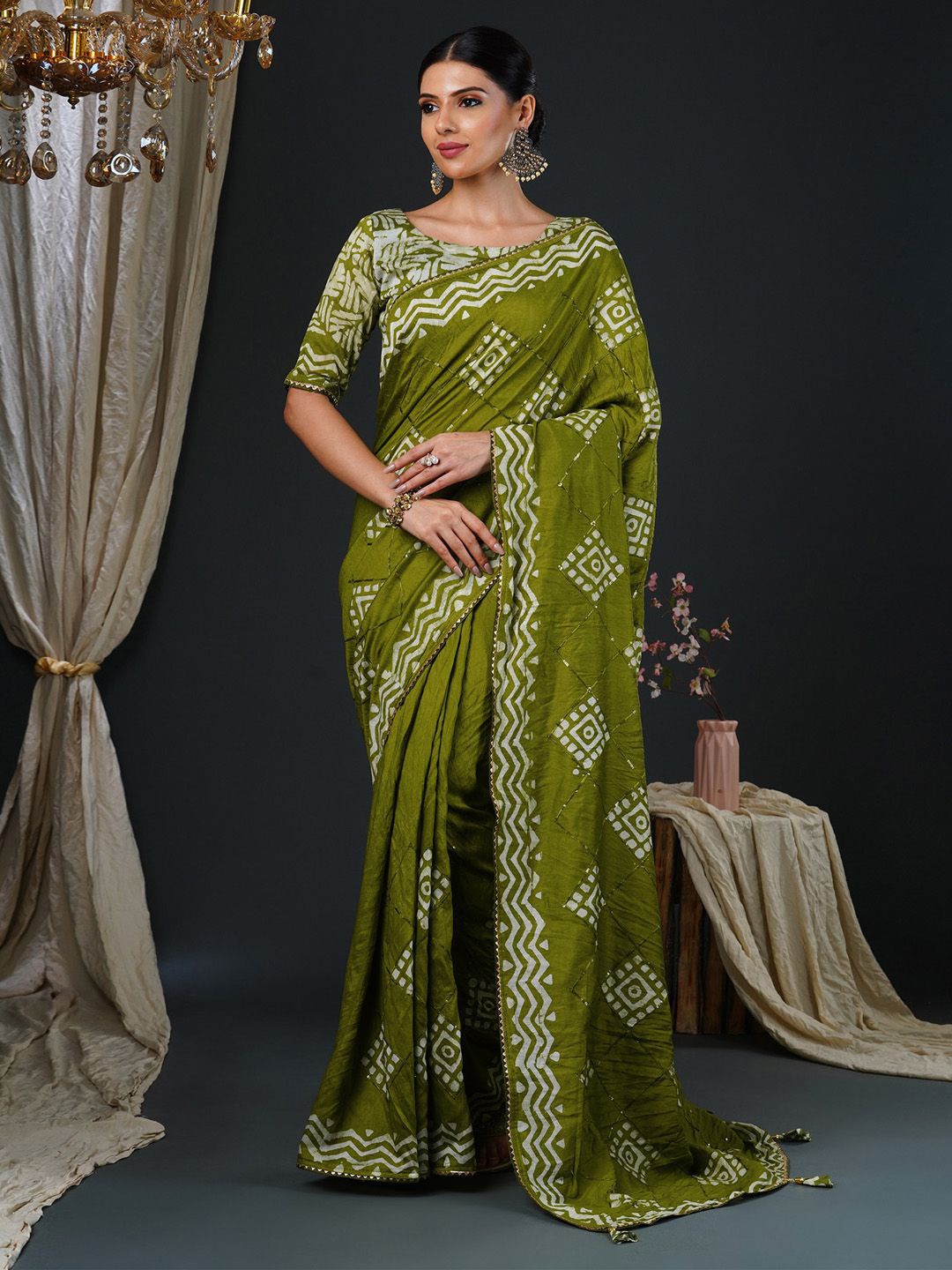 

Anouk Sequinned Bagh Saree, Olive
