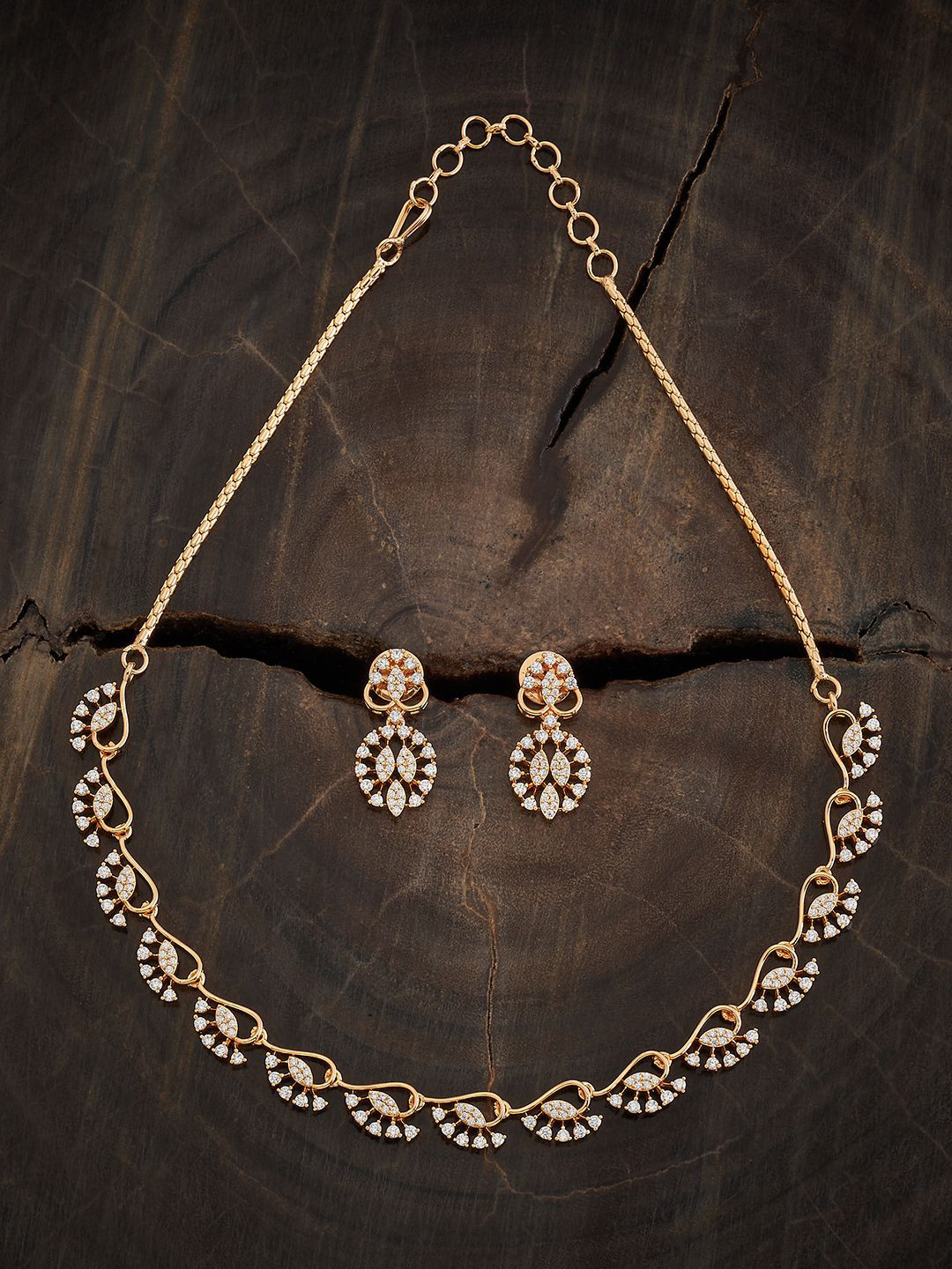 

Kushal's Fashion Jewellery Gold-Plated Cubic Zirconia Studded Jewellery Set